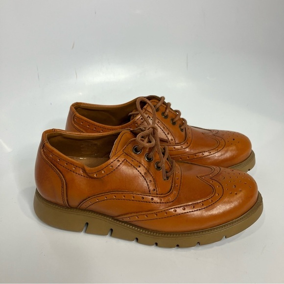 Vince Camuto Warble wingtip shoes tan boys size 13.5 - Picture 2 of 9